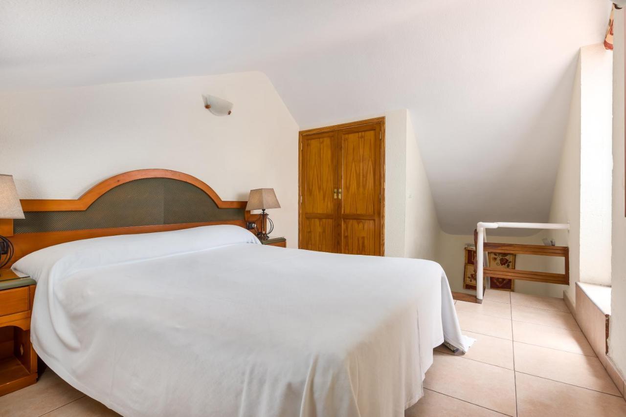 Club Tenerife Apartments Los Cristianos  Esterno foto